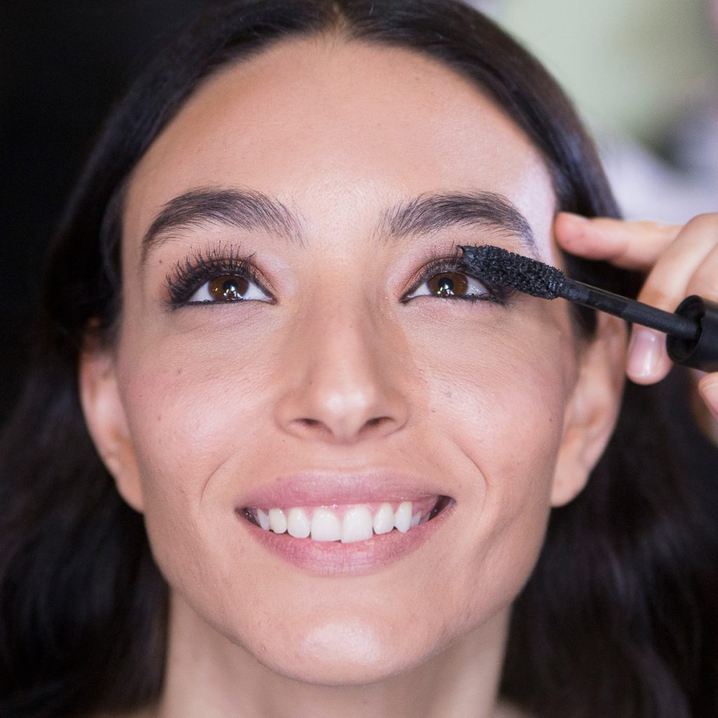 Trucos para maquillarte con mascarilla