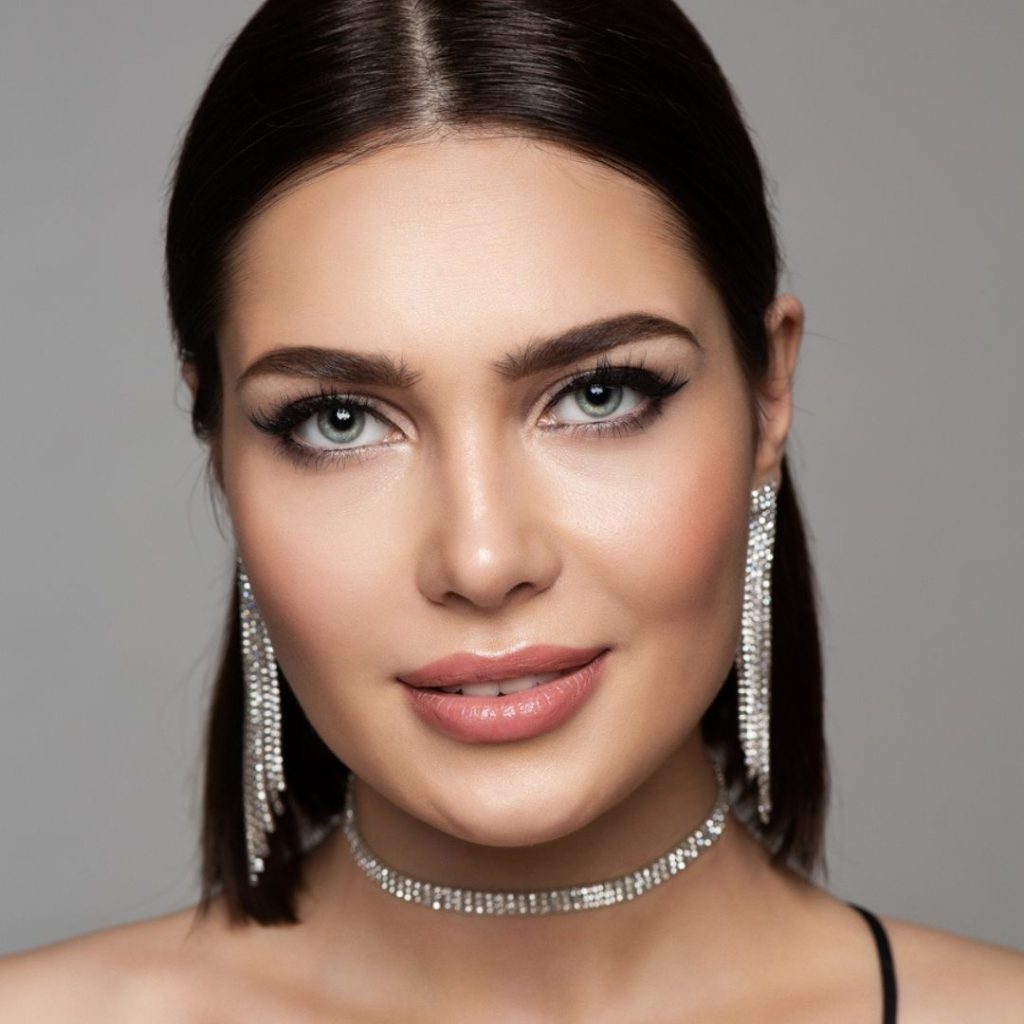 Diamond Glam, el look para brillar sin purpurina
